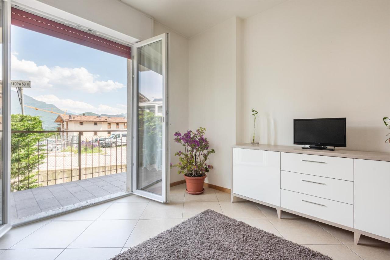 Residenza Elisabetta Apartment Riva del Garda Luaran gambar